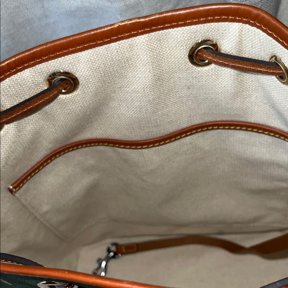 Dooney & Bourke Olive Green and Tan Shoulder Bag - Picture 8 of 9
